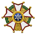 Us legion of merit chief commander.png