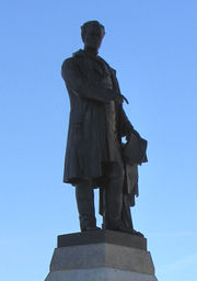 George-Etienne Cartier statue.jpg