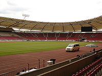 Gottlieb-Daimler-Stadion Stuttgart innen.JPG