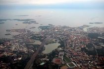 Central Helsinki from plane.jpg