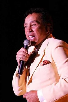 SmokeyRobinson2.jpg