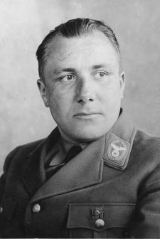 Bundesarchiv Bild 183-R14128A, Martin Bormann.jpg