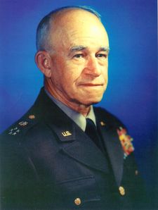 General of the Army Omar Bradley.jpg