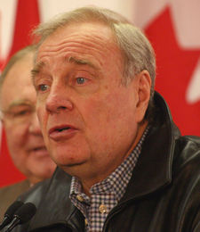 Paul Martin in 2006.jpg