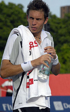 Nicolas Mahut at the 2008 Rogers Cup2.jpg