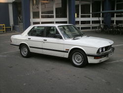 1987 BMW 520i E28