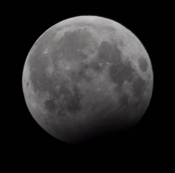 December 2009 partrial lunar eclipse-cropped.png