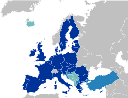 EU27-candidate countries map.svg