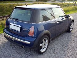 Mini Cooper blue Heck.JPG