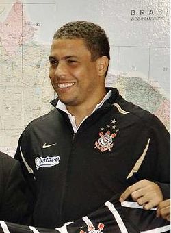 Ronaldo2009Corinthians.jpg