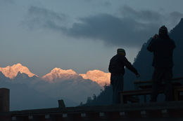 Manaslu from Timang.jpg