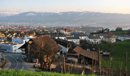 Rapperswil-Jona - Rapperswil-Jona as seen from Kempraten-Lenggis, Jona to the left, Rapperswil and Seedamm to the right, Obersee (upper Lake Zürich) and Lachen (SZ) in the background (March 2010)