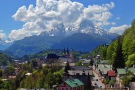 Berchtesgaden with view of Mount Watzmann