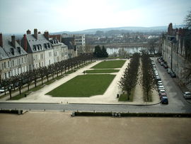 Place de la repulique nevers.JPG