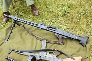 MG42-1.jpg