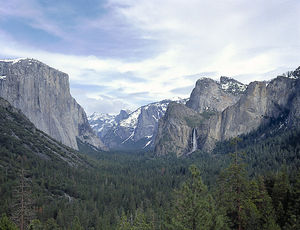 Tunnel-View-Bridalveil9-075.JPG