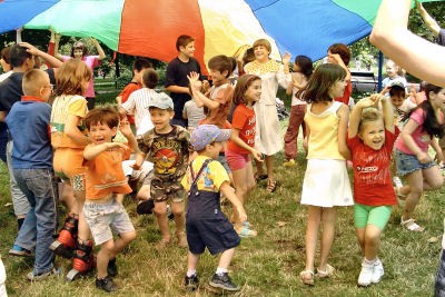 Children having fun with SOS Playbus, Romania 