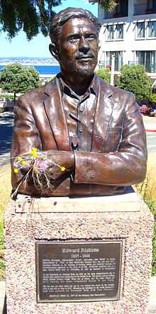  bronze bust with plaque