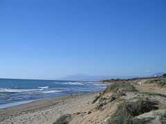 Cabopino beach, Costa del Sol, Spain 2005.jpg