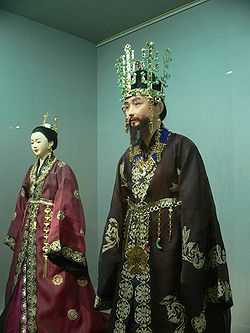 Korea-National.Folk.Museum-01.jpg