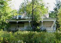 Ryan Cottage