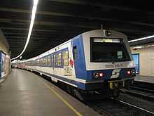 A Class 4020EMU with an S-Bahn train at Wien Südbahnhof, 2007.