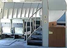  A helical staircase on 747-100s and −200s that leads to the upper deck