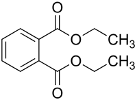 Skeletal formula of diethyl phthalate