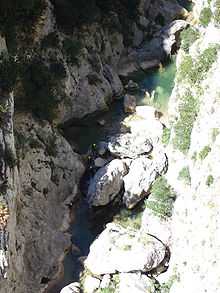 France-Gorges de Galamus-Canyonnig-2005-08-05.jpg