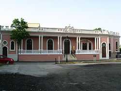 Salazar-Candal House