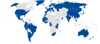 Map showing IWC non-members such as Canada and most Middle Eastern and African countries in white
