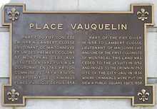 Montreal-Place Vauquelin, Note.jpg