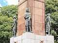 Monumento a Carlos María de Alvear, detalle estatuas.JPG