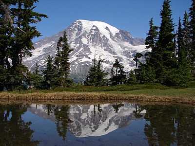 Mount Rainier and lake reflection.jpg