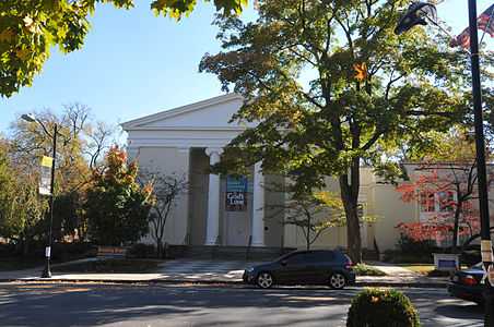 A picture of the front of Nassau Presbyterian Church