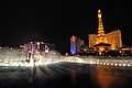 Paris las vegas bellagio fountain.JPG