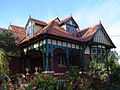 Queen Anne style house in Ivanhoe, Victoria.jpg