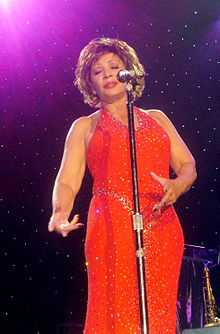 Shirley Bassey