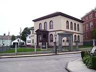 Touro Synagogue Newport Rhode Island 3.jpg