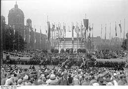 Bundesarchiv Bild 102-06271, Wien, Umzug zum Sängerbund-Fest.jpg