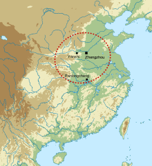 Relief map of eastern China with an oval covering most of the North China Plain, the Yanshi and Zhengzhou sites just south of the Yellow River and teh Panlongcheng site just north of the Yangtze