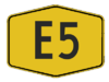 E5