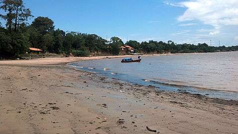 Praia do Paraiso (Paradise Beach), on the north of the island 