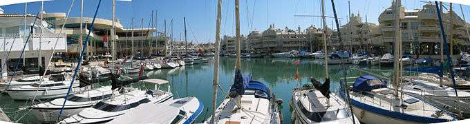 Puerto Marina 01.jpg