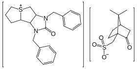 Skeletal formulas of trimetaphan camsilate