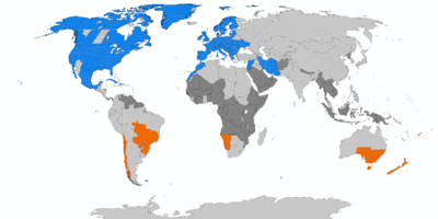 World map. Europe, most of North America, parts of southern South America and southeastern Australia, and a few other places use DST. Most of equatorial Africa and a few other places near the equator have never used DST. The rest of the landmass is marked as formerly using DST.