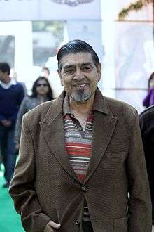 A smiling Jagdish Tytler