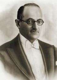 Abdülhalik Renda was a close co-worker of Mustafa Kemal Atatürk.