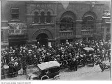 Aemilius Jarvis recruited ships & men for Canada's WWI effort. In the 1st year of the war he established a naval recruitment centre in his Toronto office.