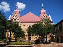 Old Main Building on Texas State's campus